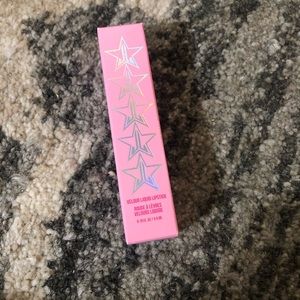 Jeffrey Star Liquid Lipstick Delicious